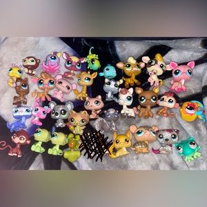 Huge lot of LPS Littlest pet shops
